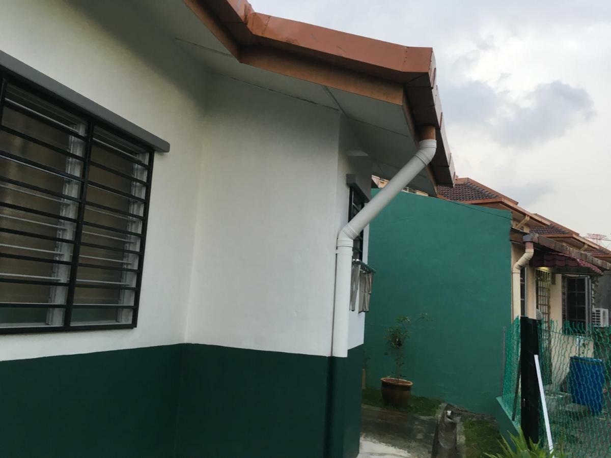 Permata Impian Villa บางี ภายนอก รูปภาพ